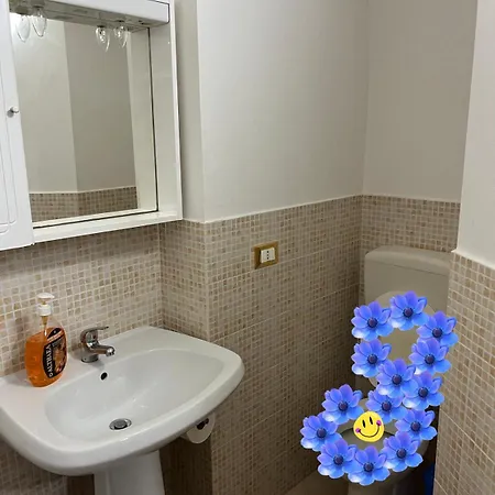 Letizia Apartment *